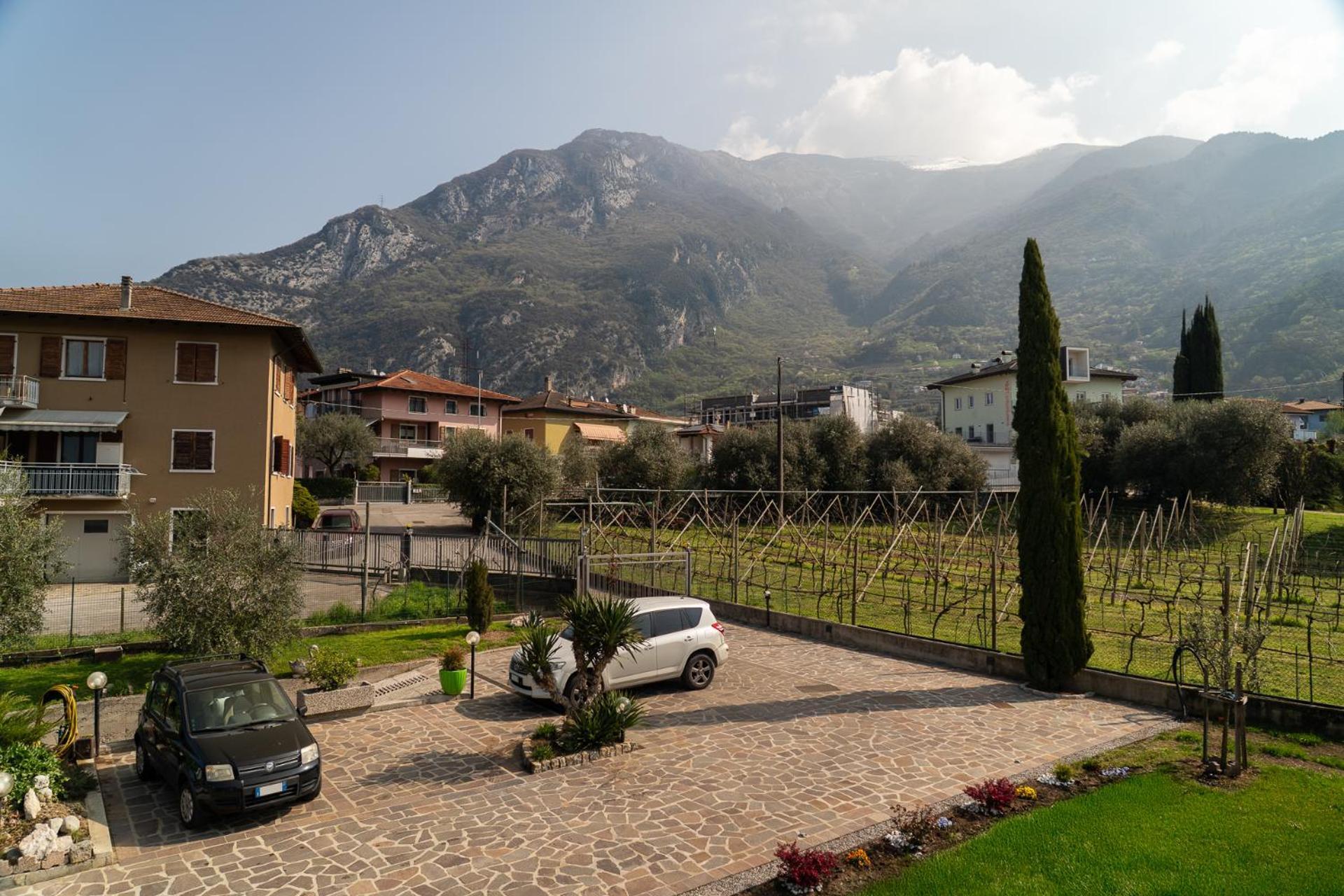 La Casa nel Verde Arco Esterno foto
